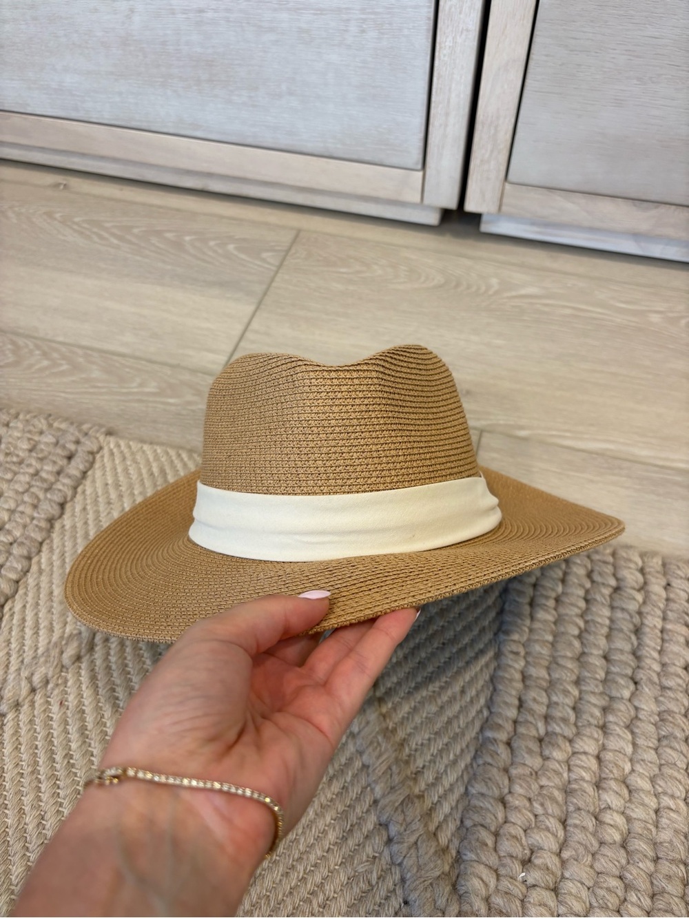 Furtalk hat